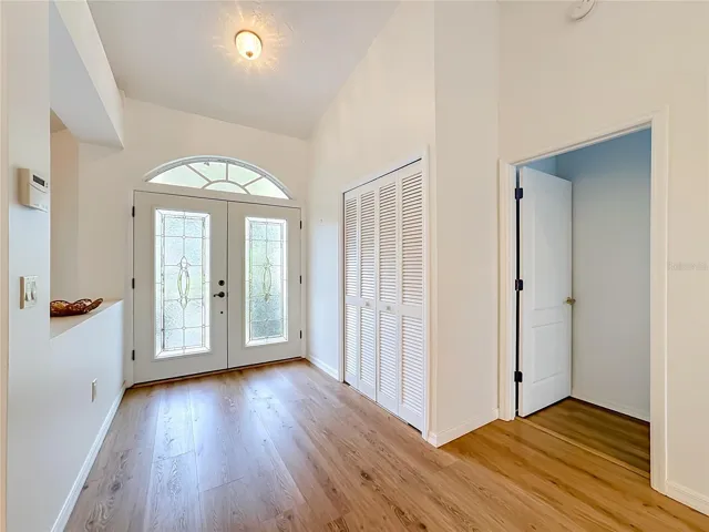 Split Living Quaters.