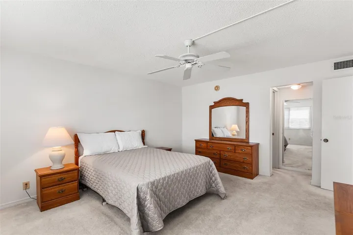 PRIMARY BEDROOM SUITE