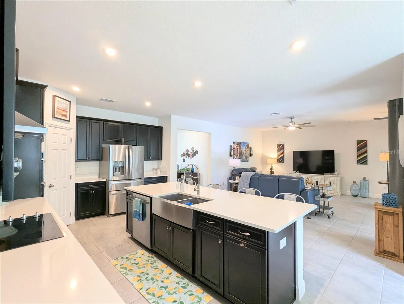 Huge island with quartz counter tops