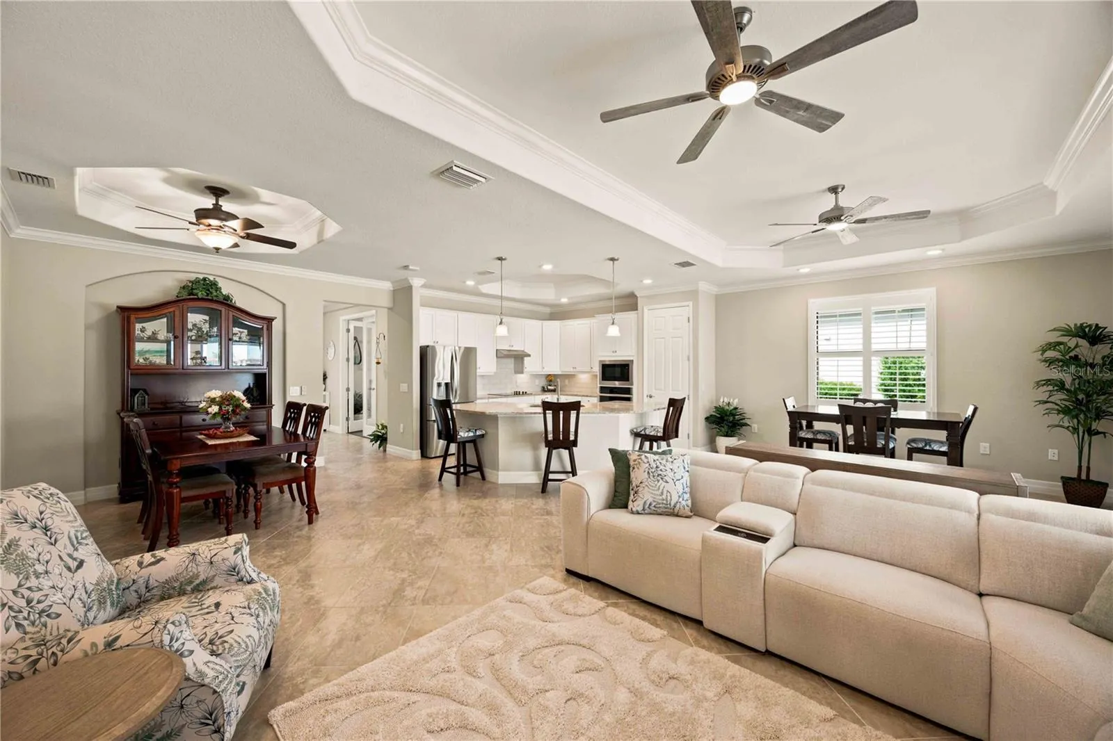 iving room/great room
