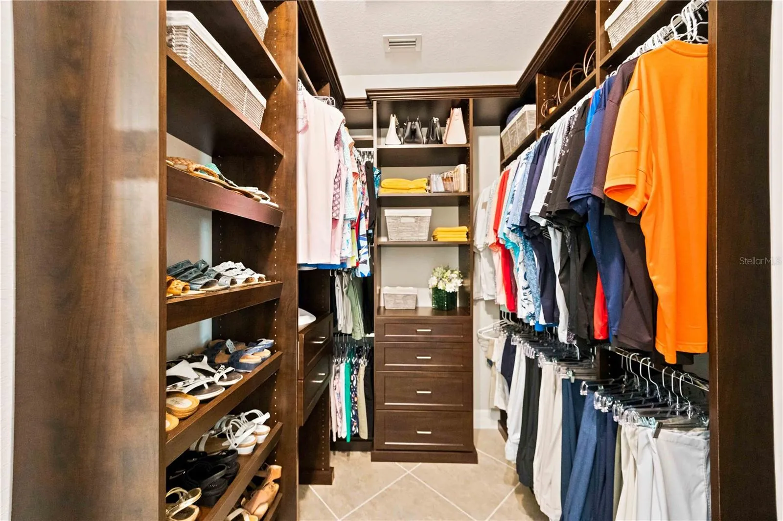 Great closet space