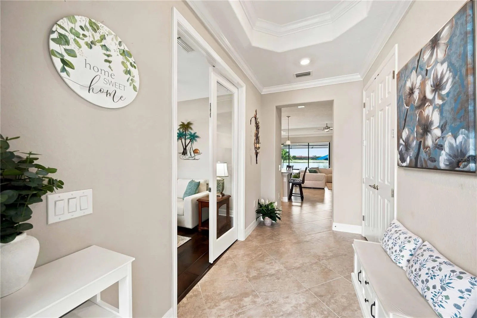 Front entry - welcomeFront entry - welcome