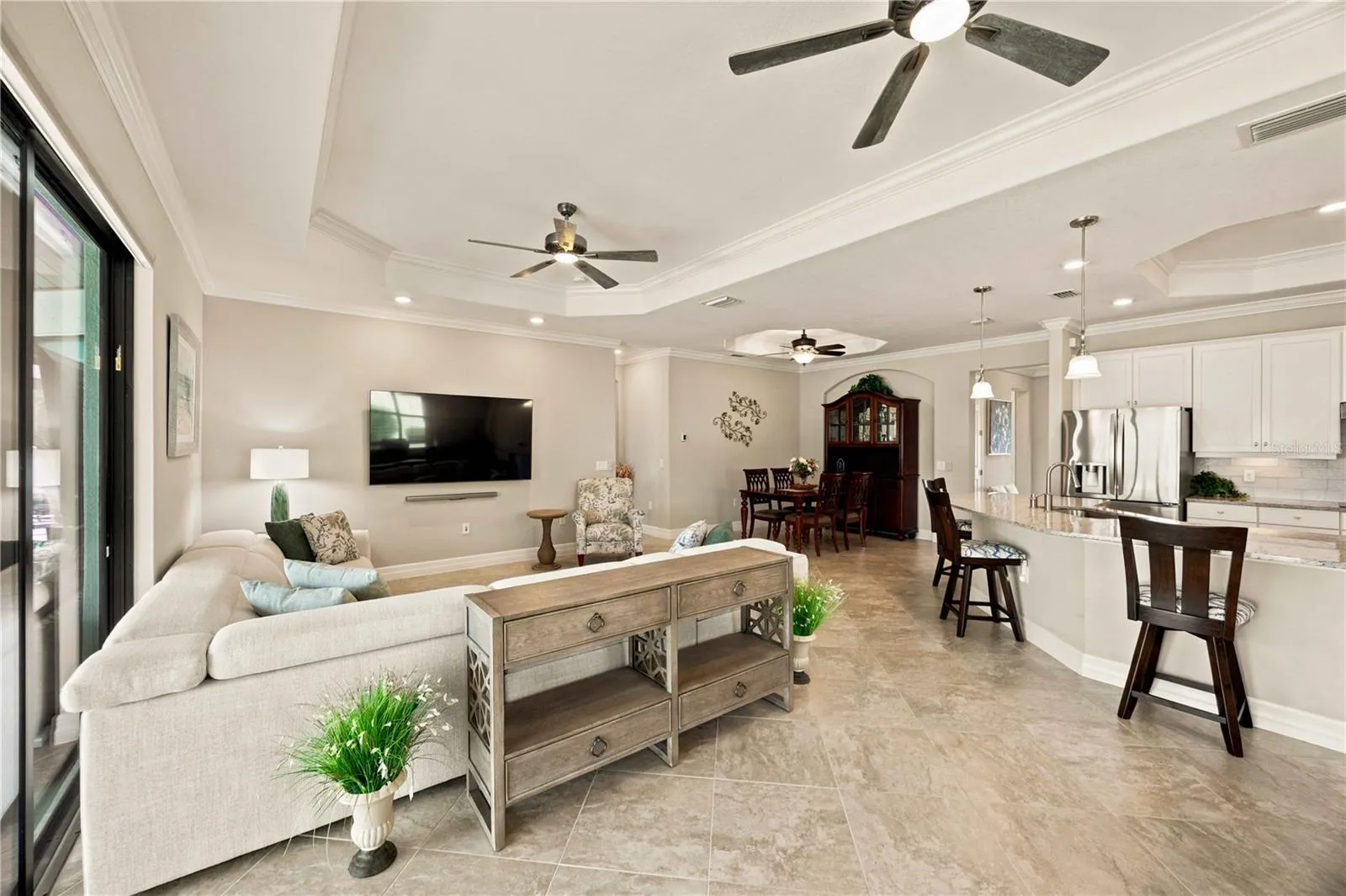 iving room/great room