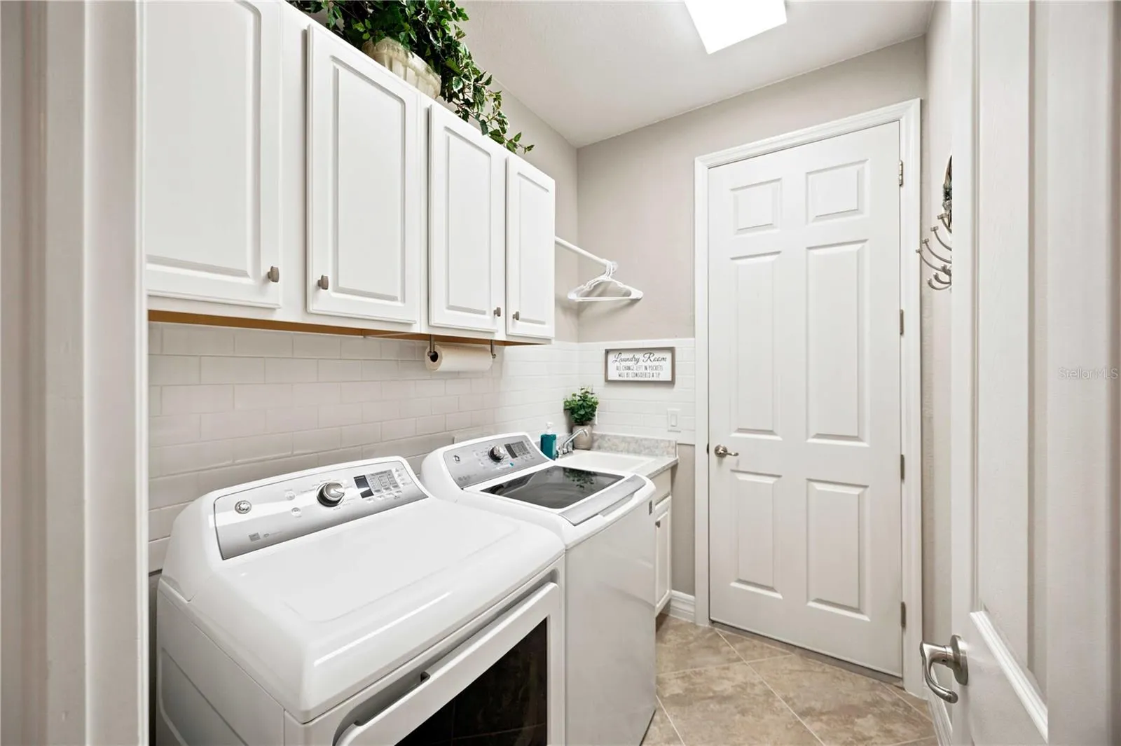 Inside Laundry