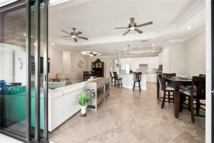 Open living -