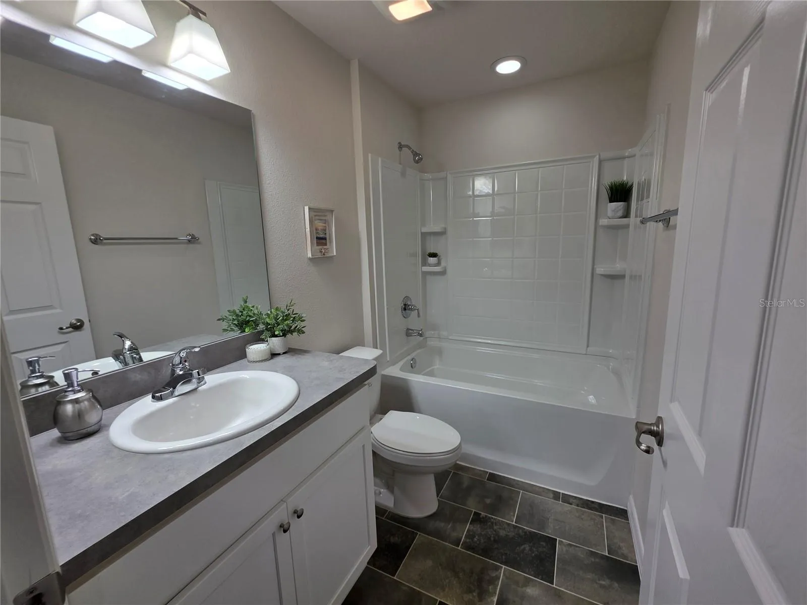 Guest bathroom in the hall
