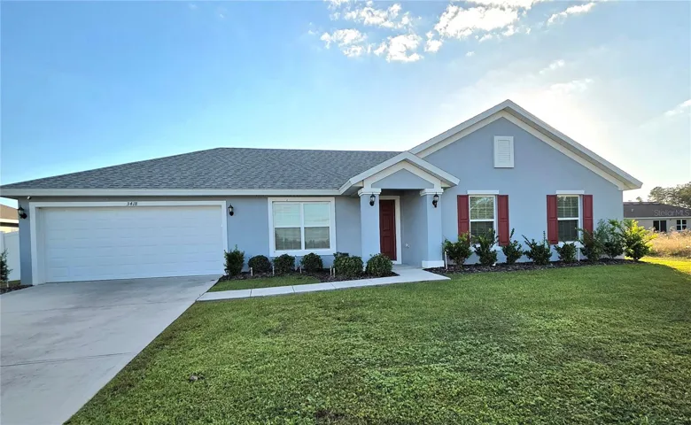 Front view of home