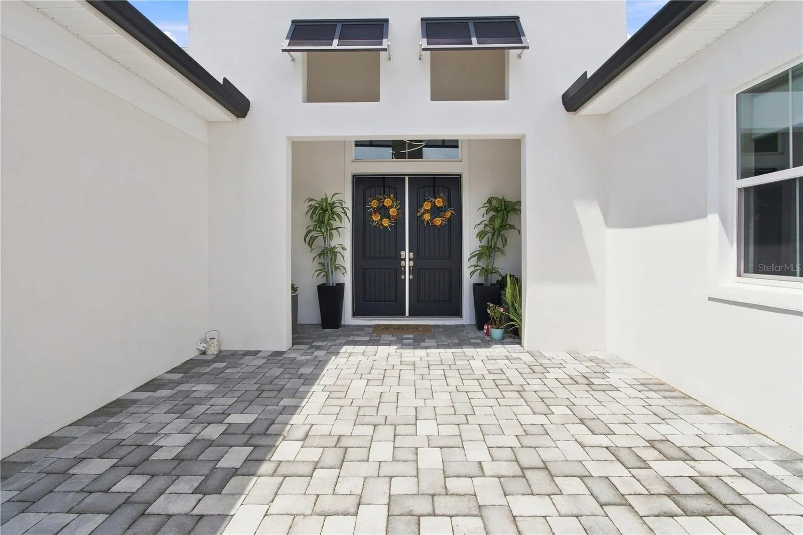 8699 Ivy Stark Blvd - Exterior