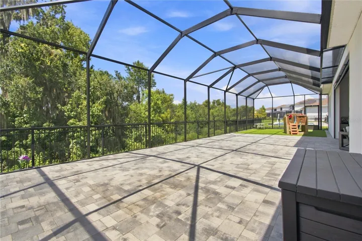 8699 Ivy Stark Blvd - Lanai Extension