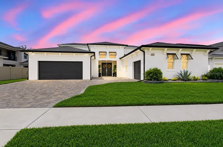 8699 Ivy Stark Blvd - Exterior