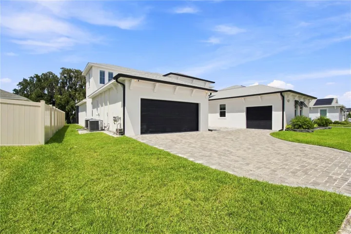 8699 Ivy Stark Blvd - Exterior
