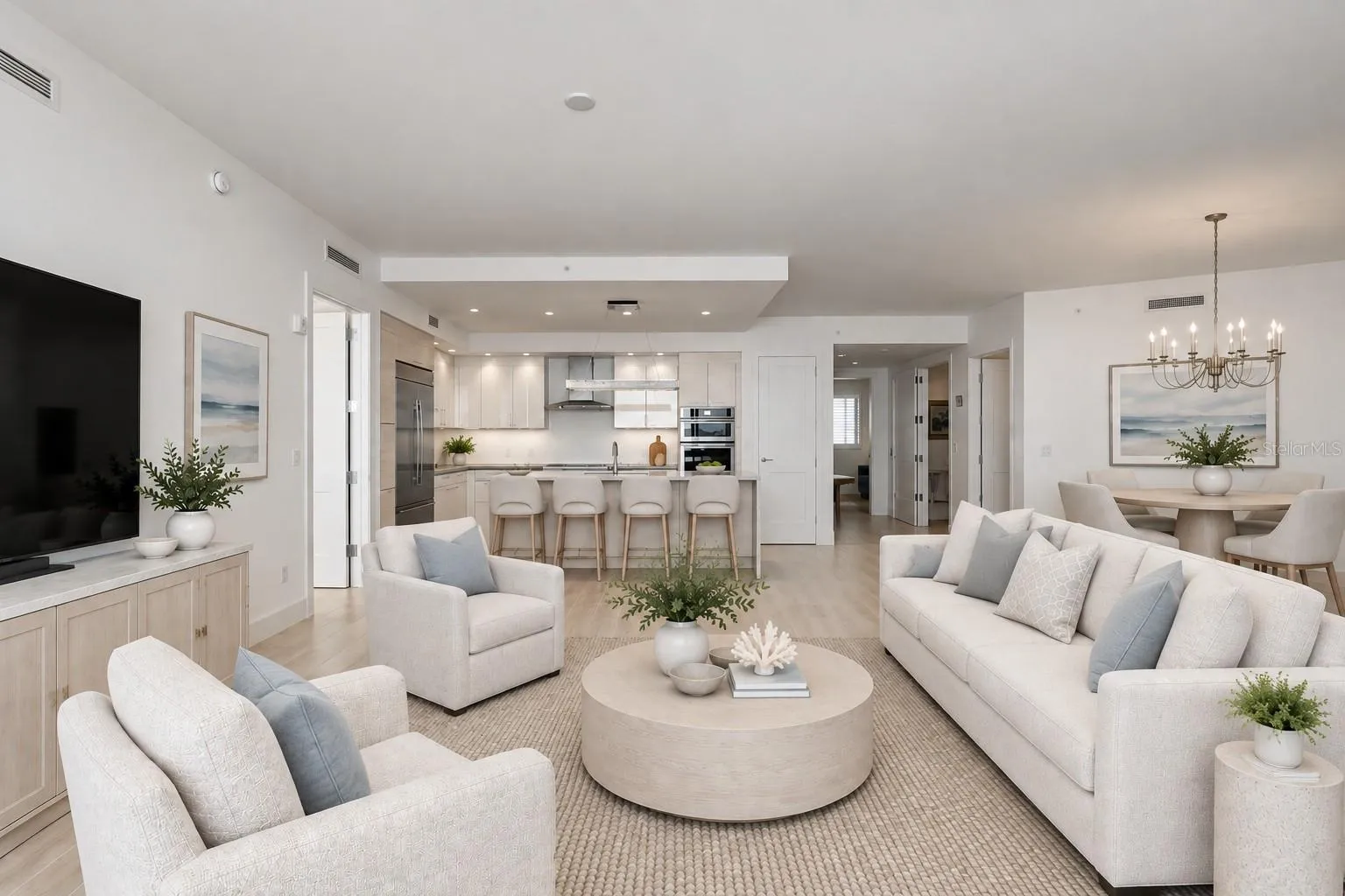 Virtually Stage- Open Concept Floor Plan