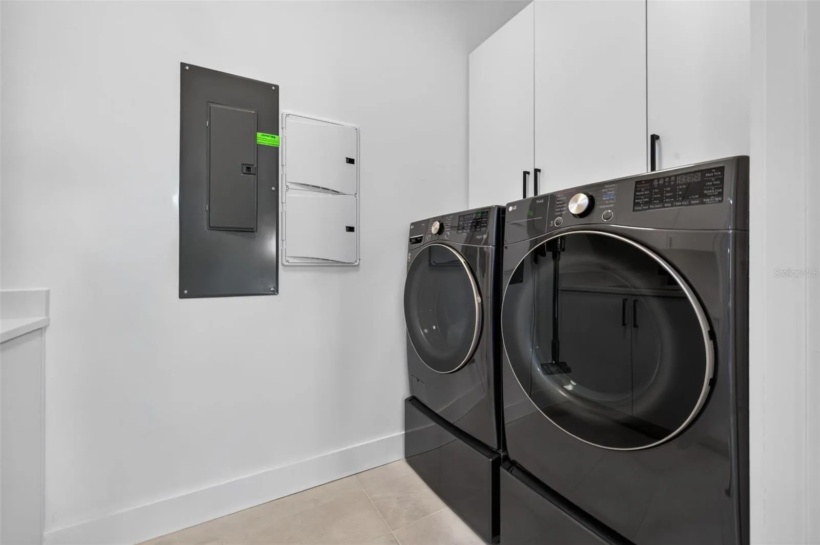 3rd floor laundry