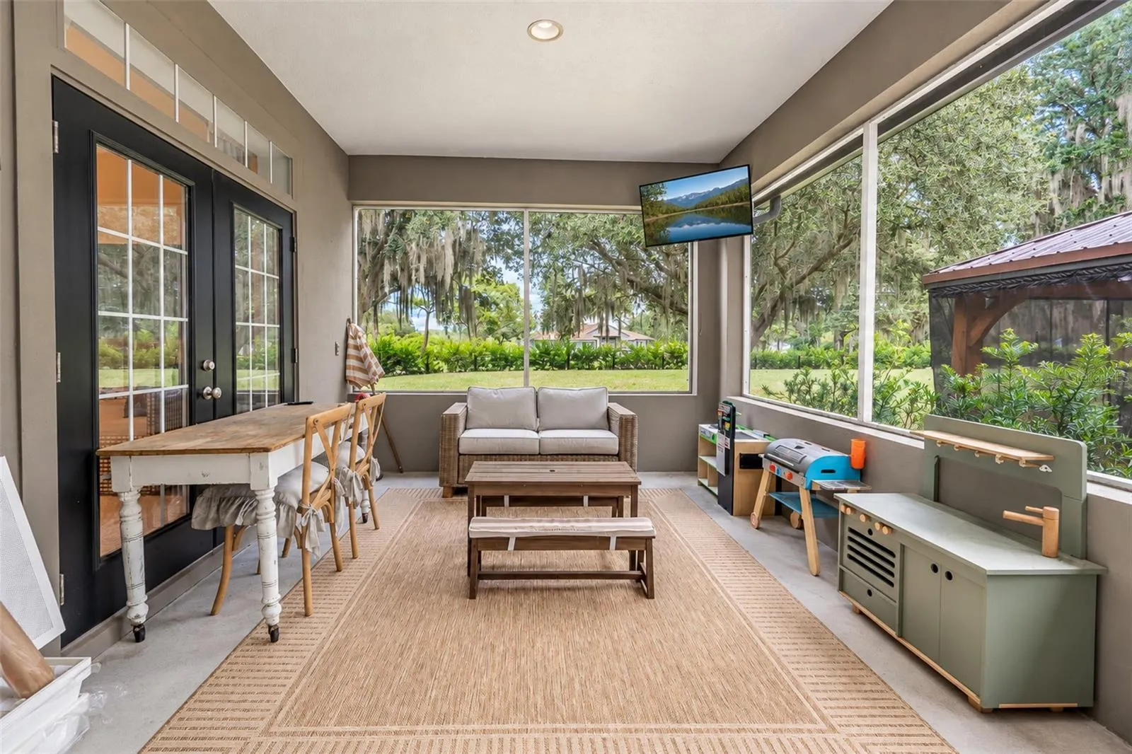 Covered Lanai