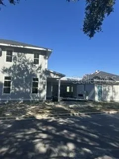 Breezeway connecting main house to garage suite