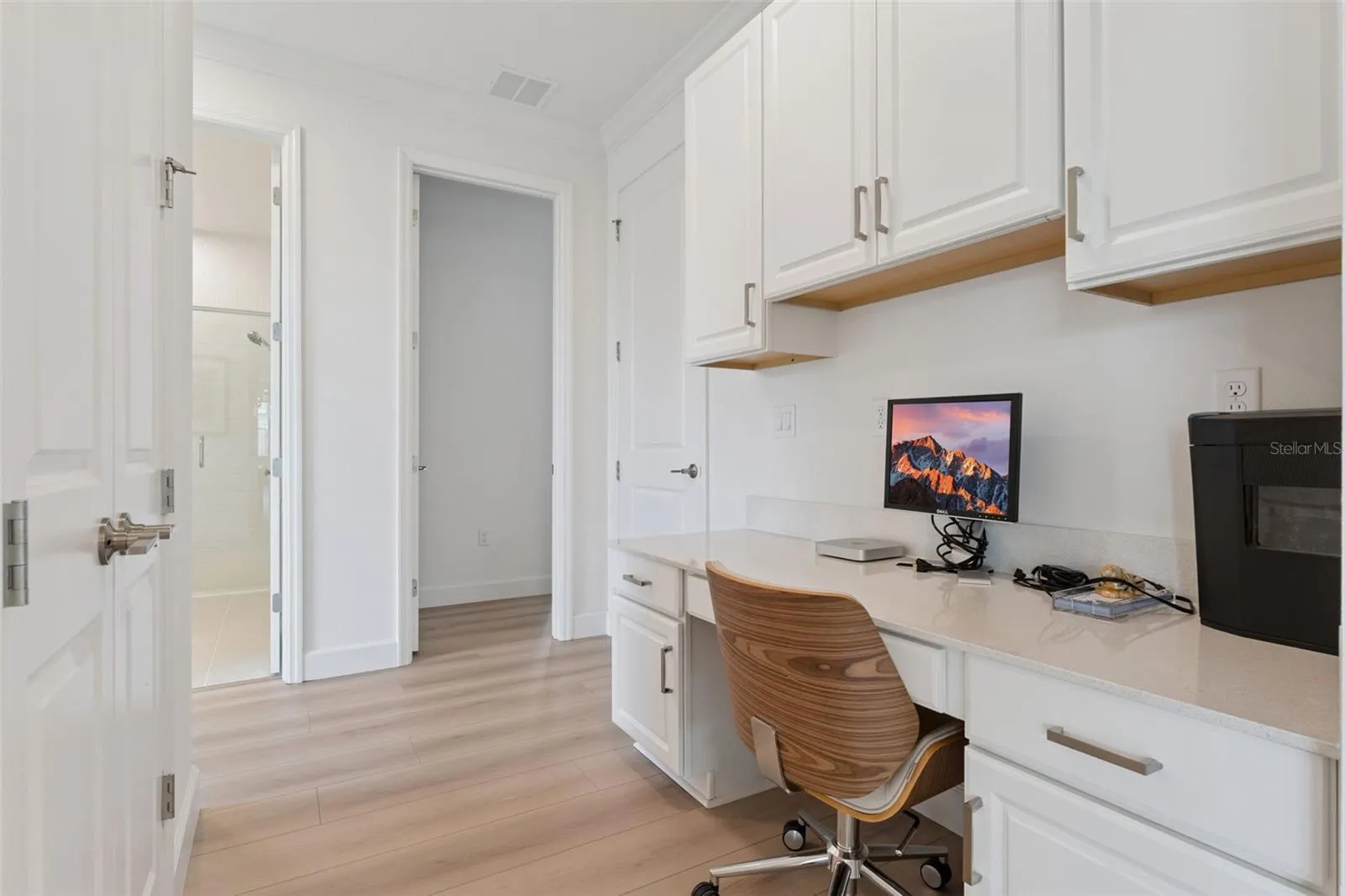 Work Area/Office