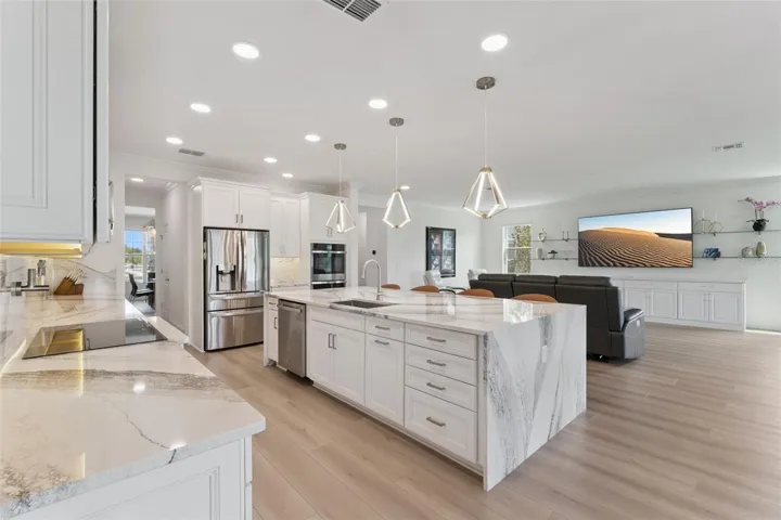 Kitchen/Living Room