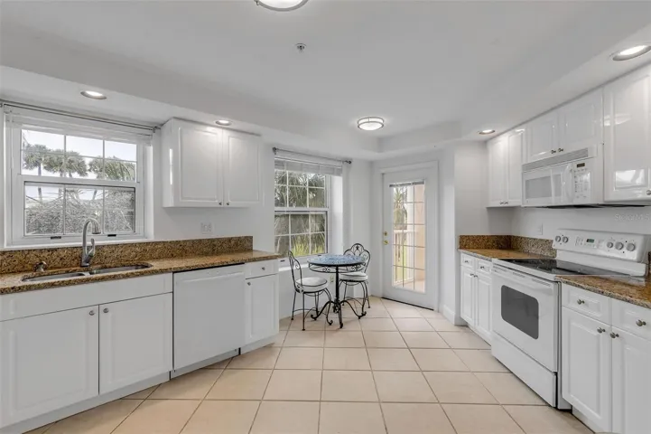 Kitchen.6