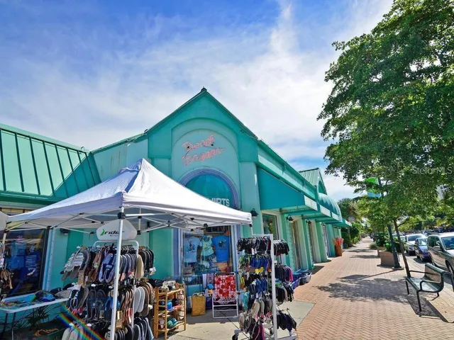 downtown Siesta Key