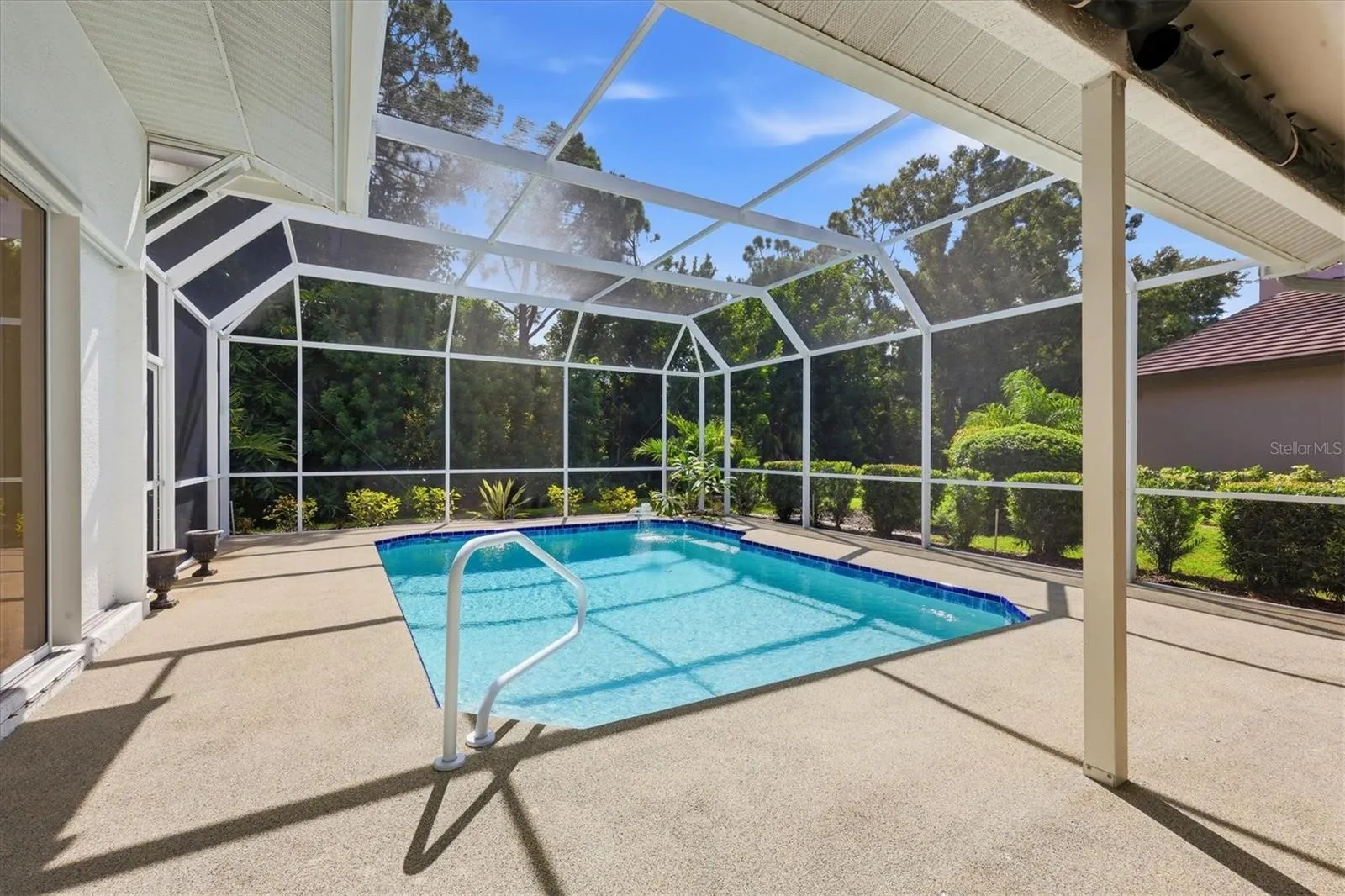 Salt-water pool with rubberized deck