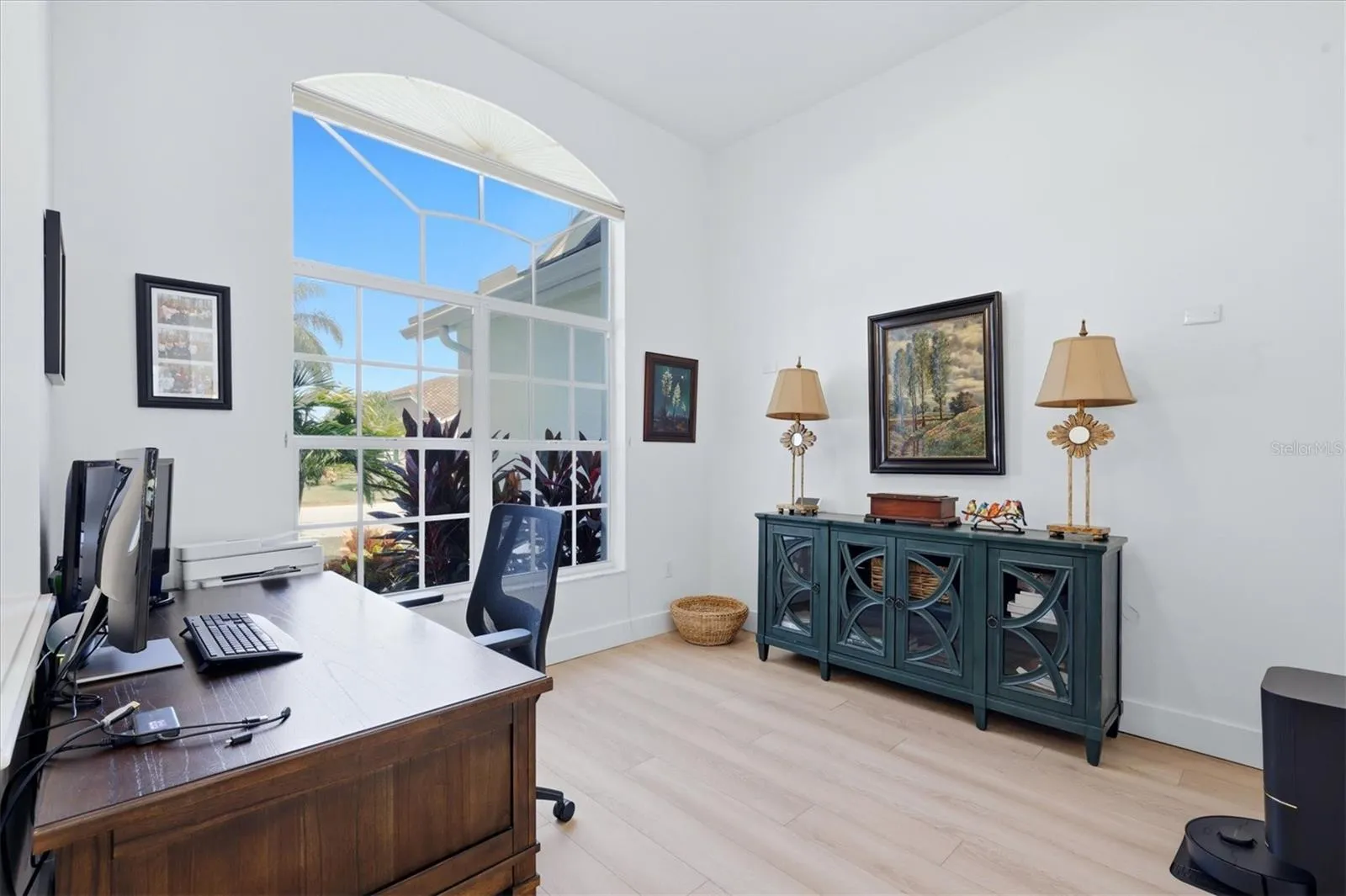 Dining room/Office