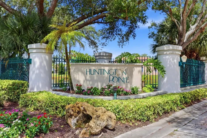 Huntington Pointe entrance, one of 2 gates
