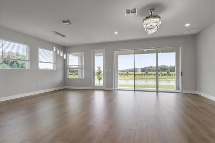 Living Room/Dining Room