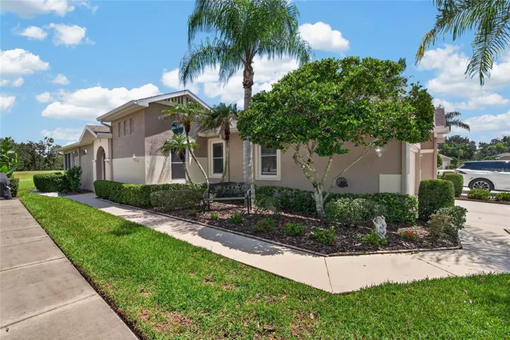 8. Low-Maintenance Florida Living