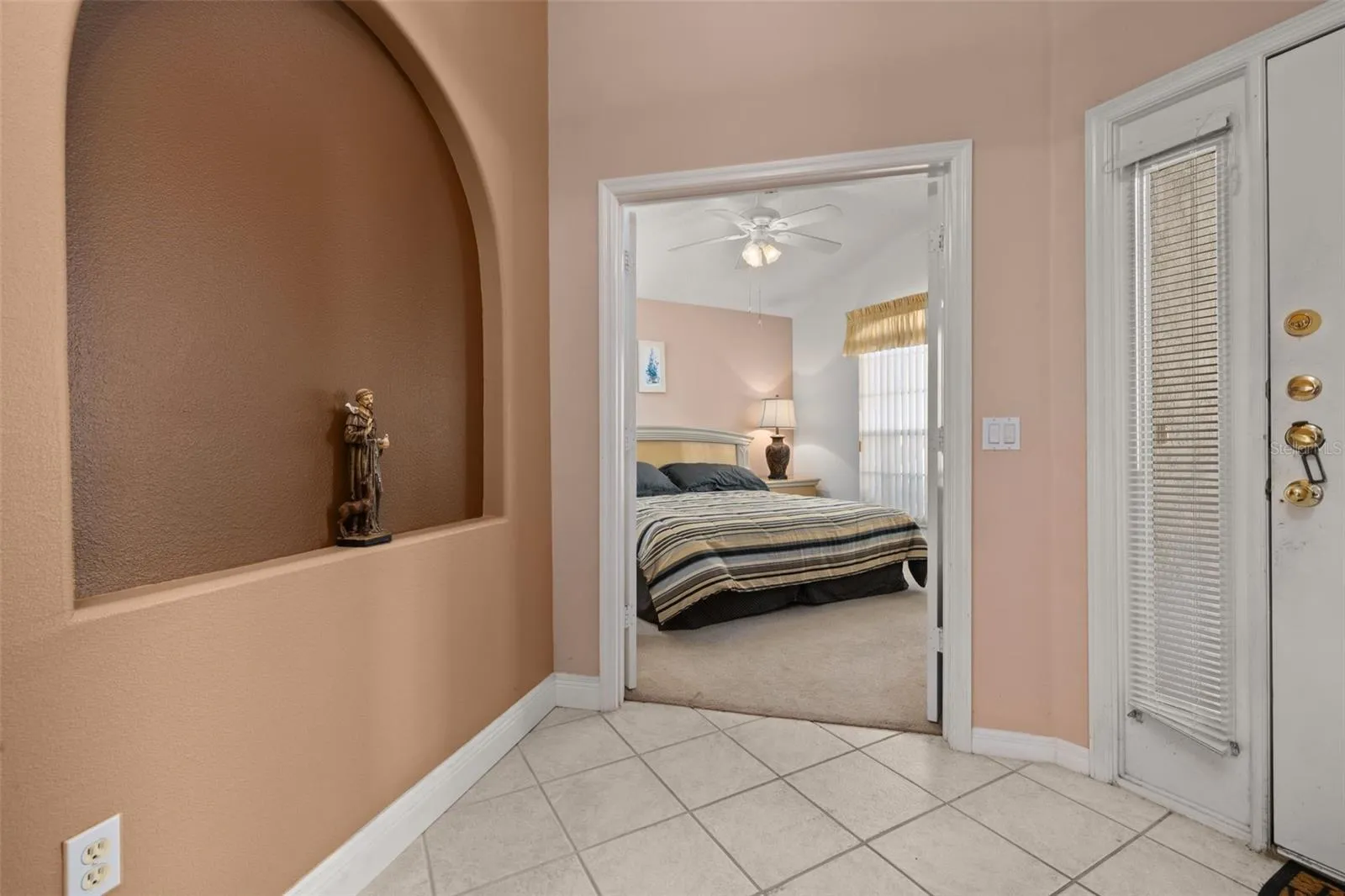 Foyer/Bedroom 1