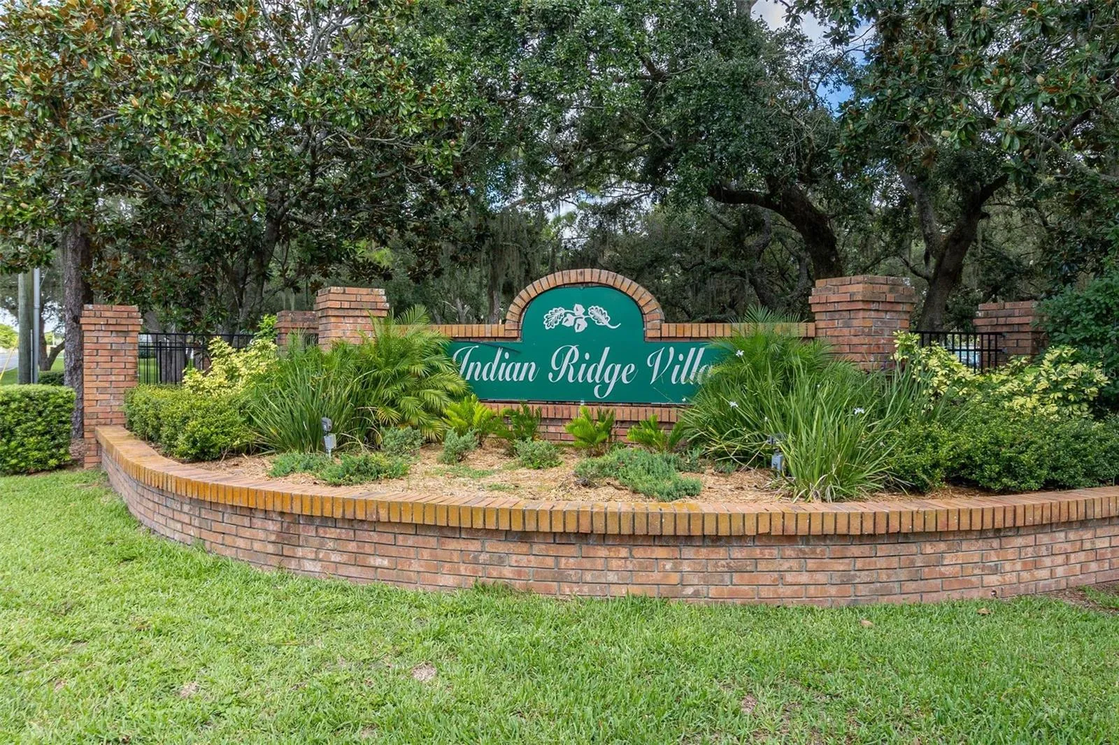 Indian Ridge Villas Community
