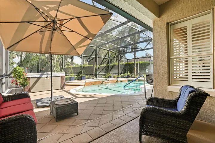 Lanai - pool and spa