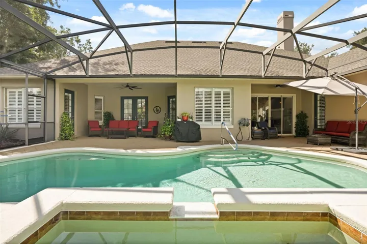 Saltwater pool & lanai