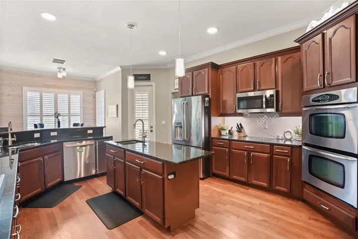 Kitchen with breakfast nook
