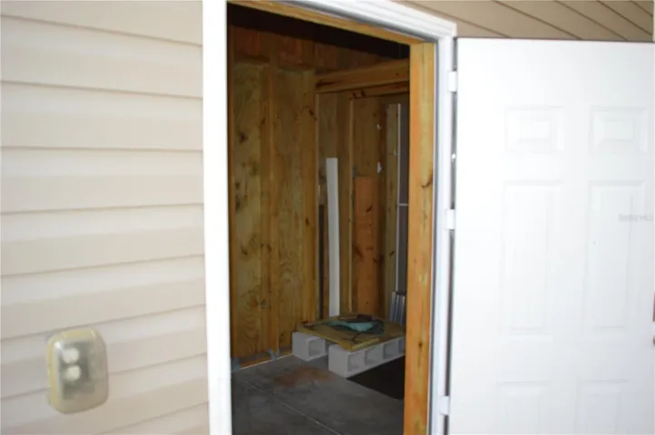 Additional attached, spacious shed