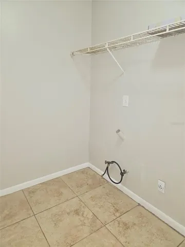 Washer &amp; Dryer Hookups