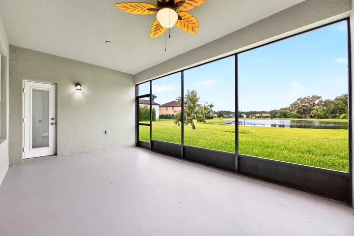 Screened Lanai.