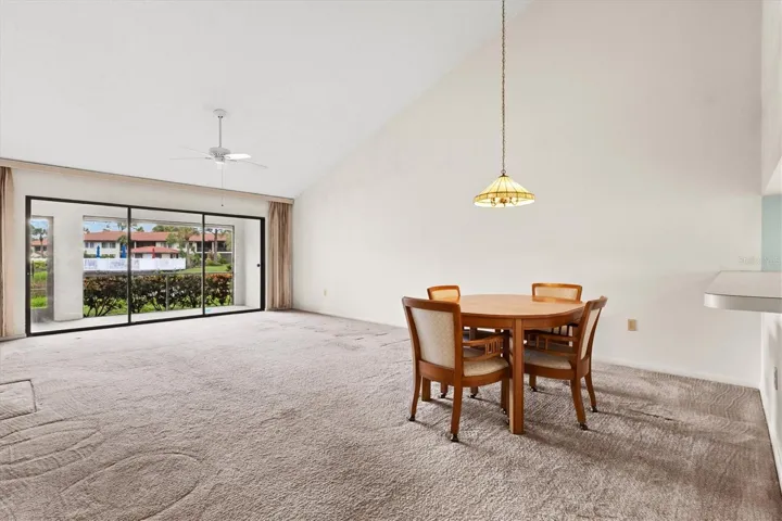 dining/living room
