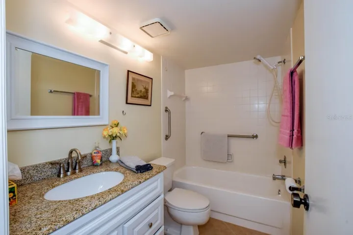 Bathroom #2