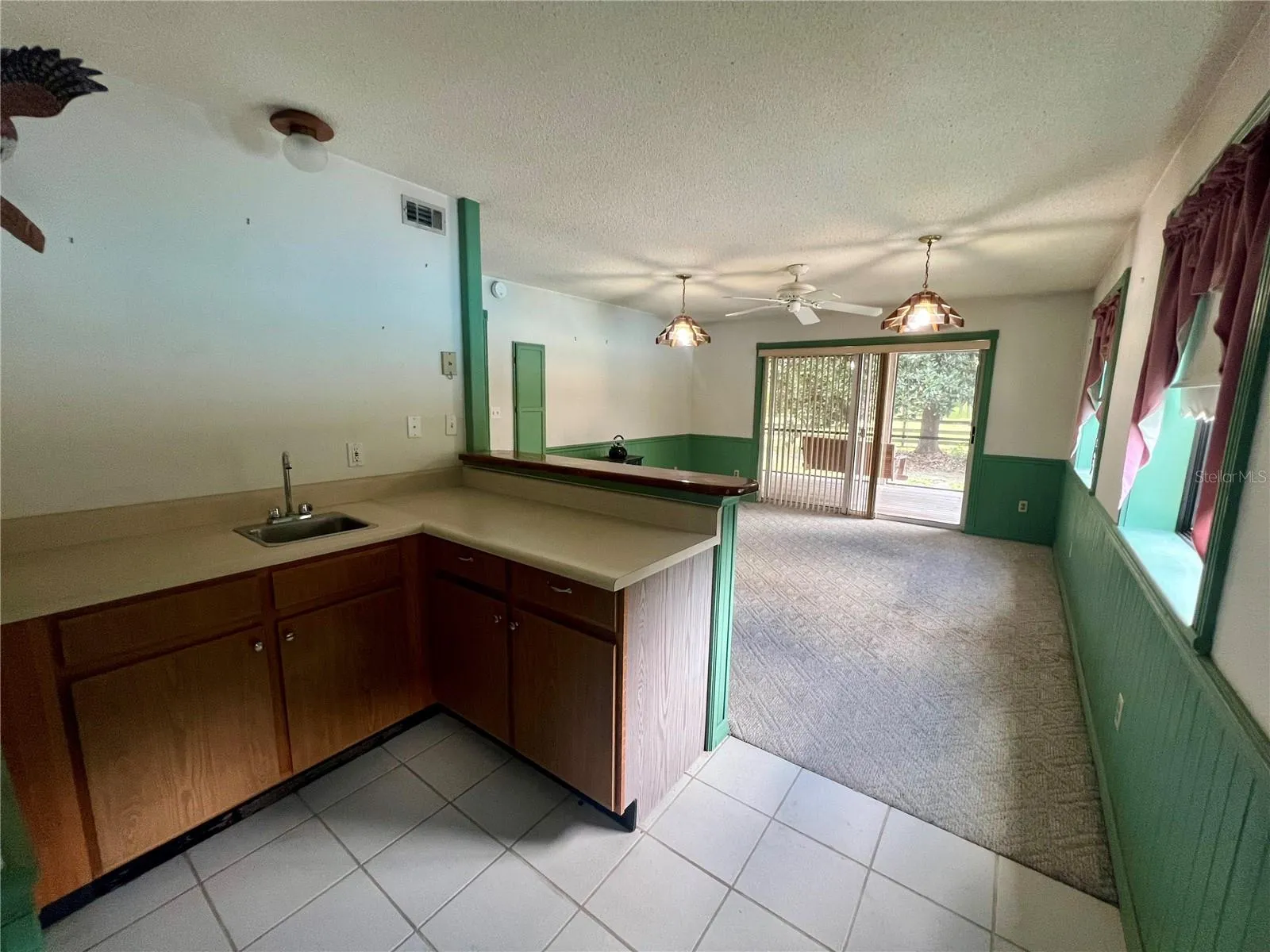 family room with wet bar