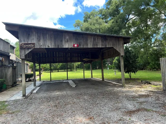 carport