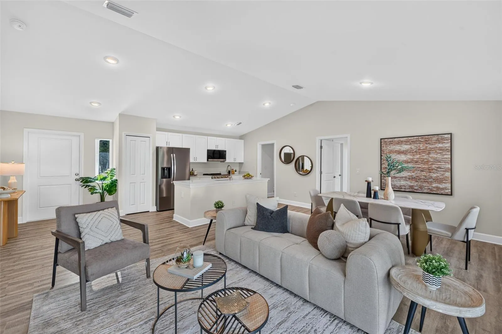 Open Concept with vaulted ceiling