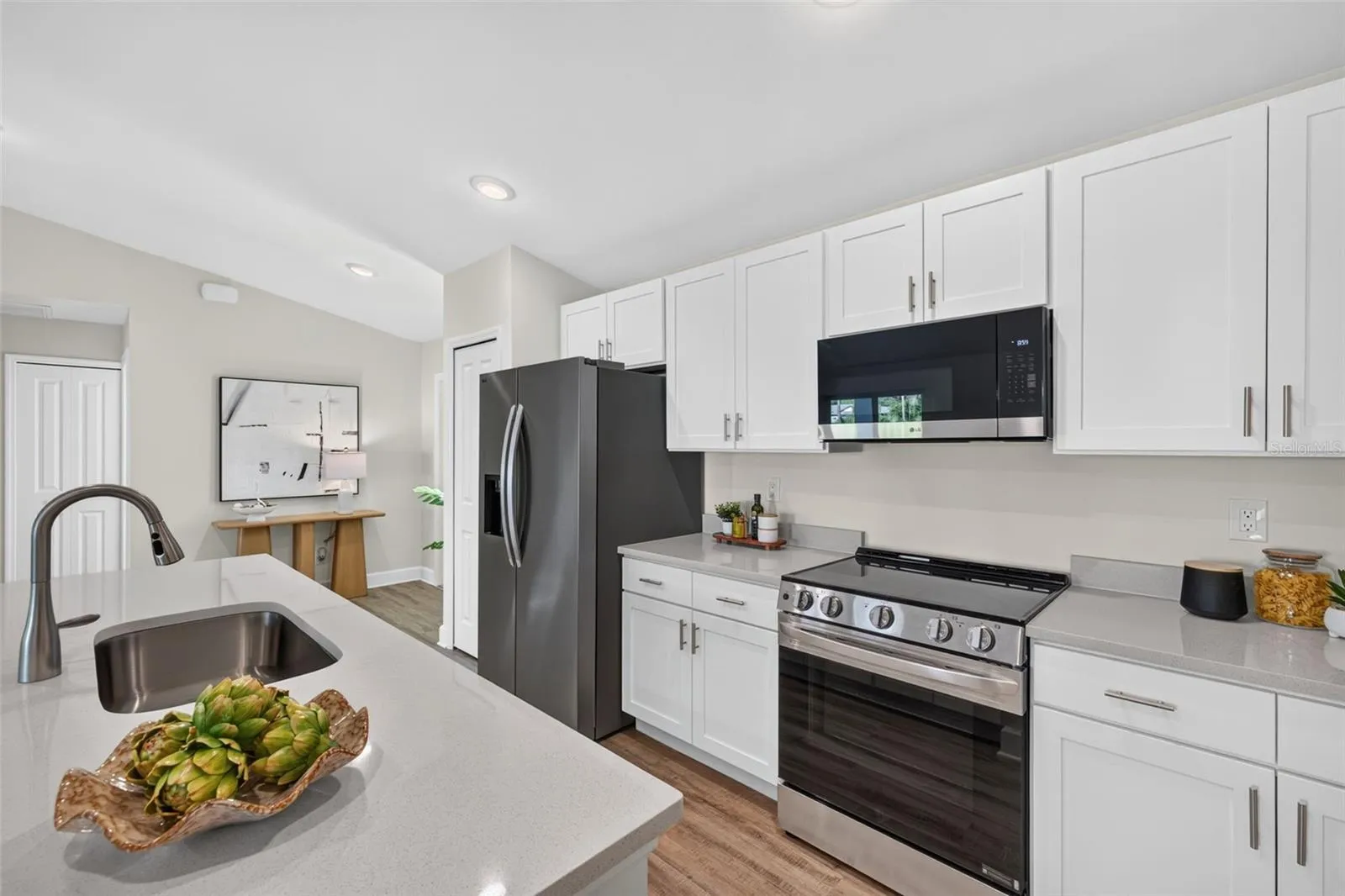 staged kitchen