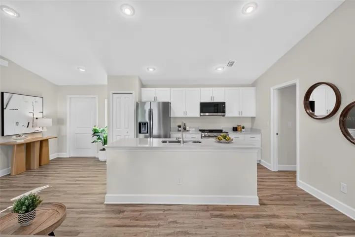 Kitchen with island