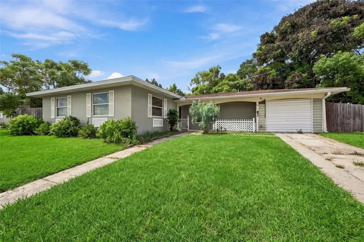 Front House l