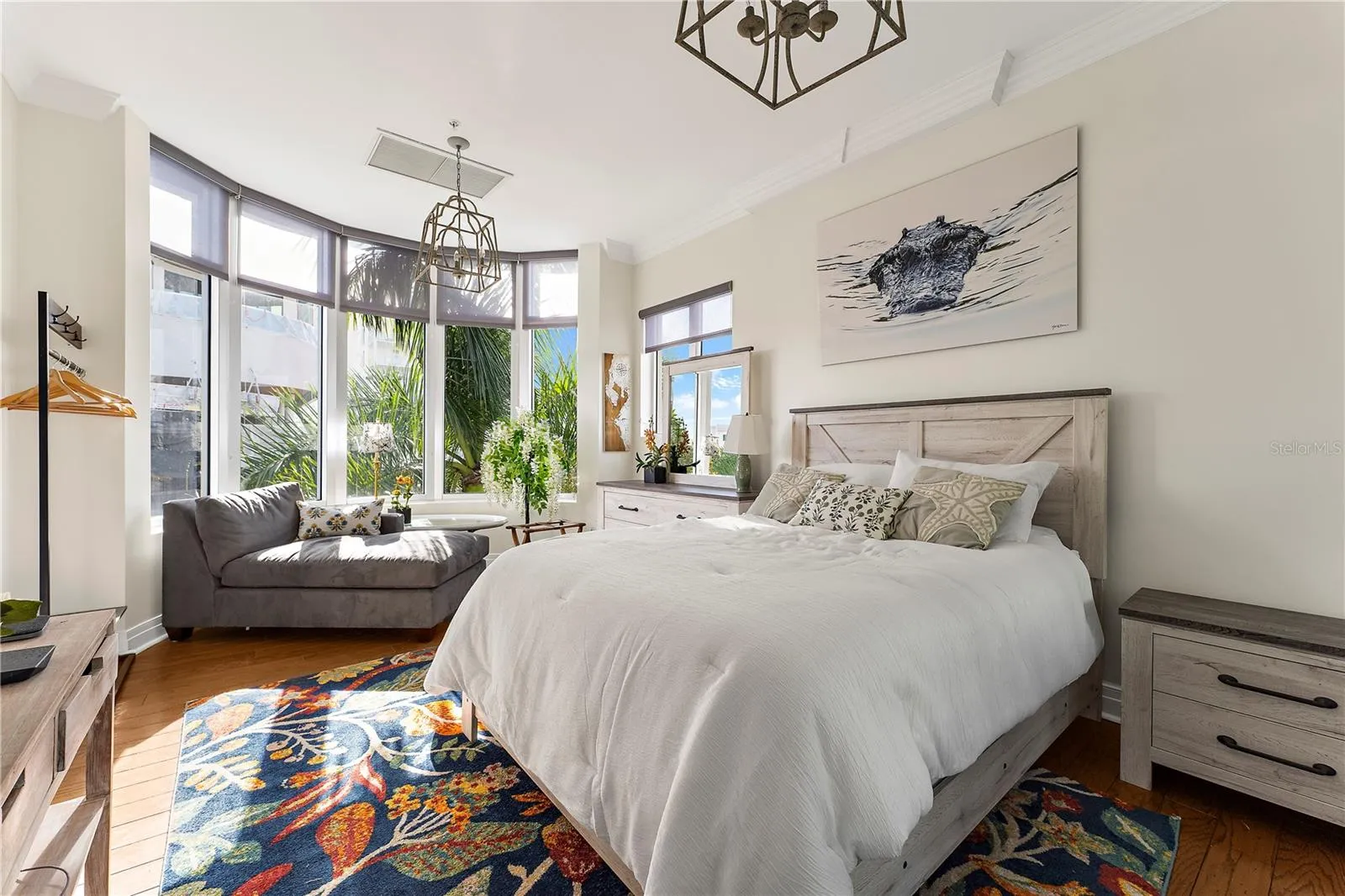 4th floor Guest bed 3/ Bonus space