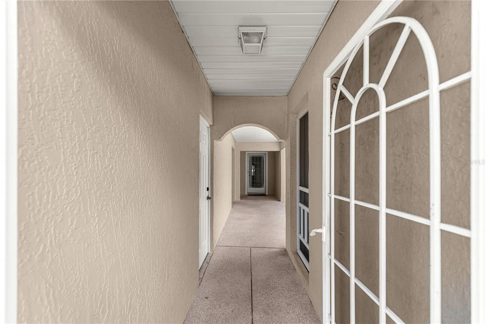 Entry leading to front door