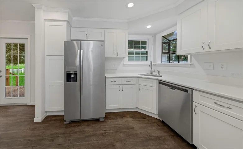 Kitchen - Left View