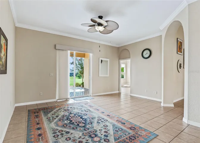 Family rm w/access to Lanai &amp; Crown molding
