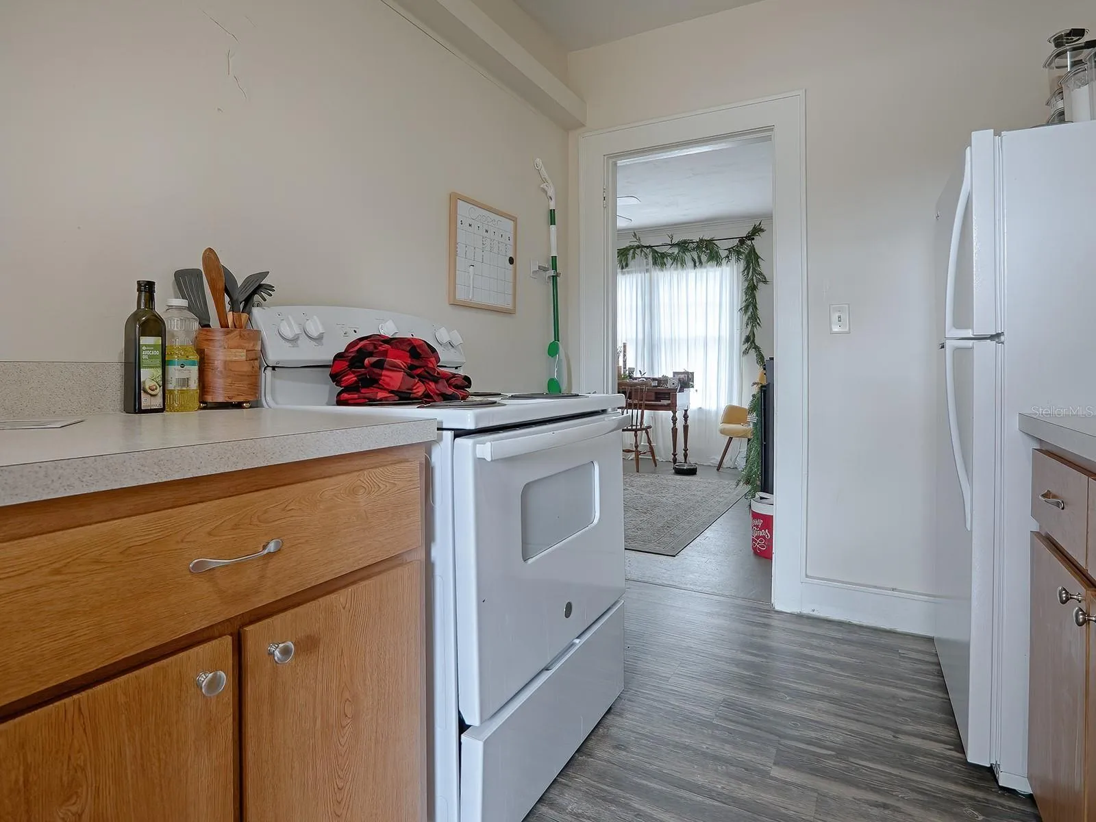 426_Unit#2_Kitchen