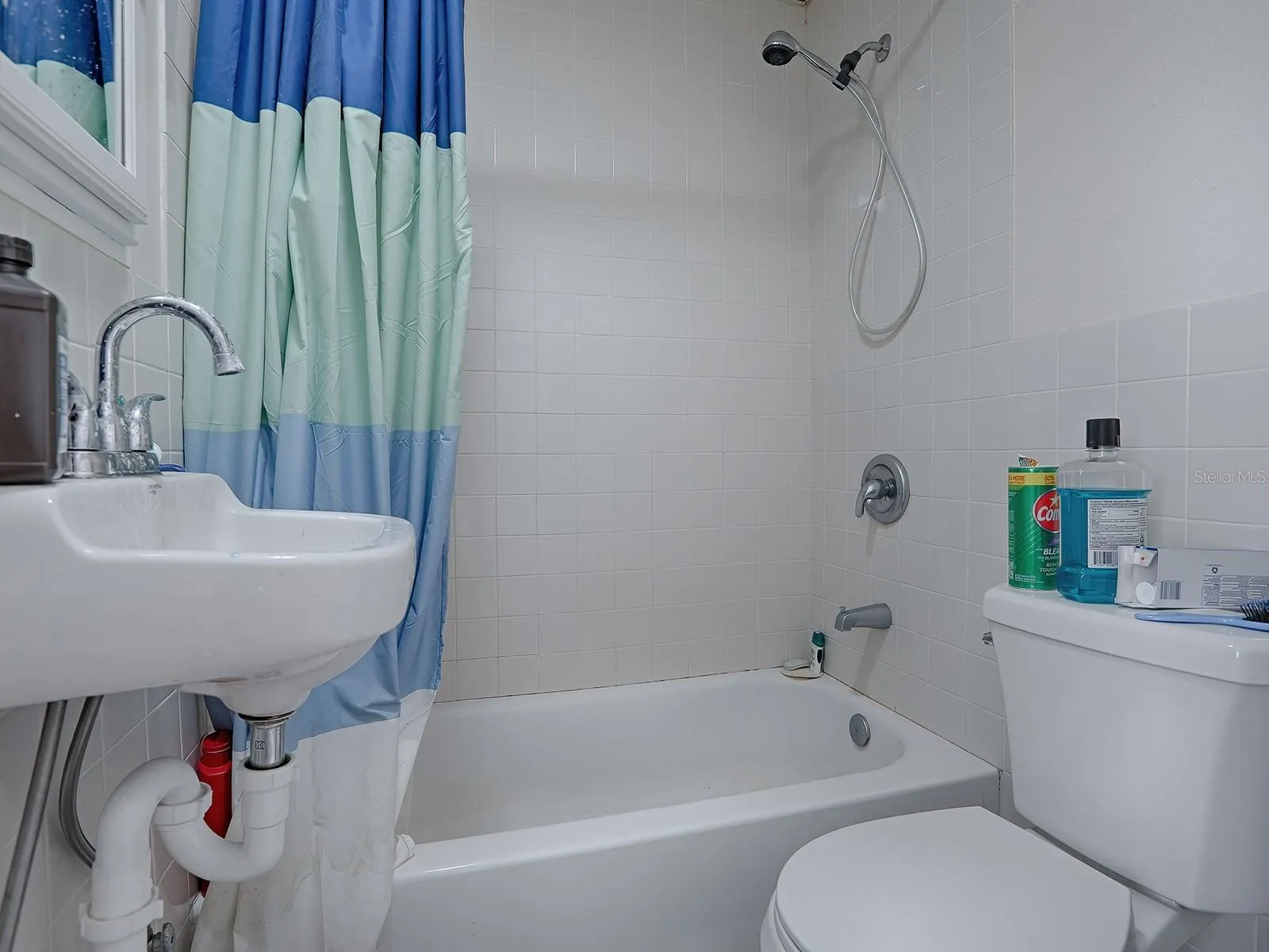 426_Unit#3_Bathroom
